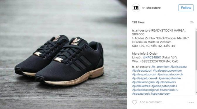 Pecinta sneakers, kamu bisa lho beli sneakers keren dengan harga terjangkau di sini. (via: Instagram/@tr_shoestore)