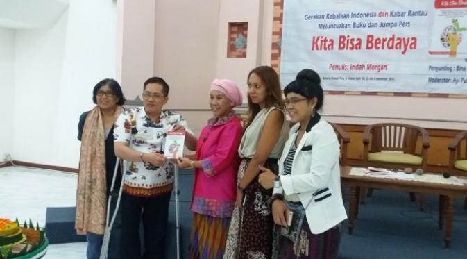 Indah Morgan Rilis Buku Soal Buruh Migran, 