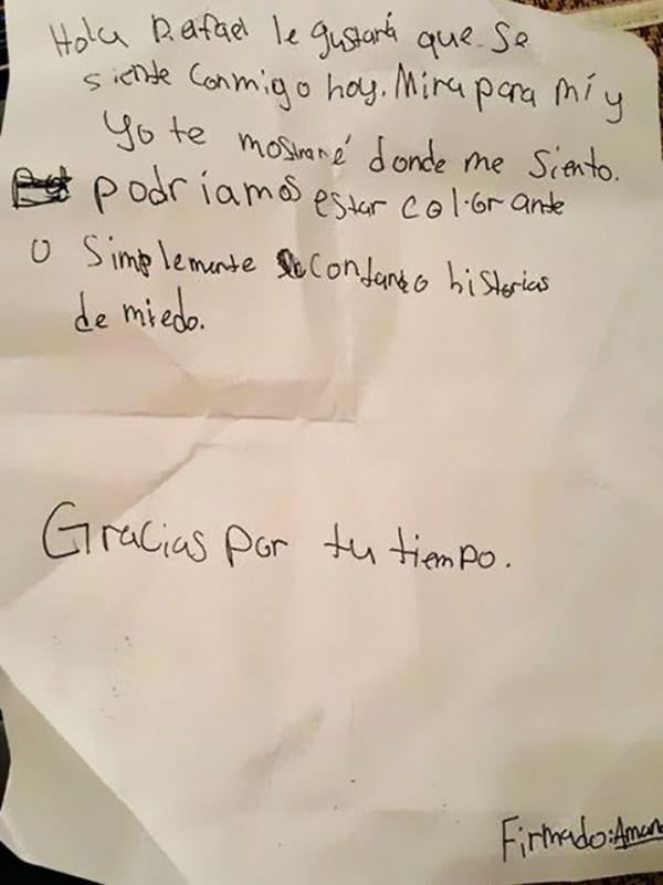 Isi surat Amanda dalam bahasa Meksiko. (Via: Bored Panda)