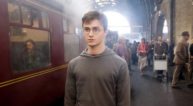 Daniel Radcliffe di Harry Potter and the Order of Phoenix. (Via:Listal)