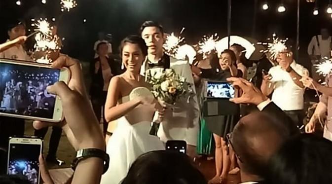 Suasana pernikahan Celine Evangelista dan Stefan William. (Instagram @agungbentuk)