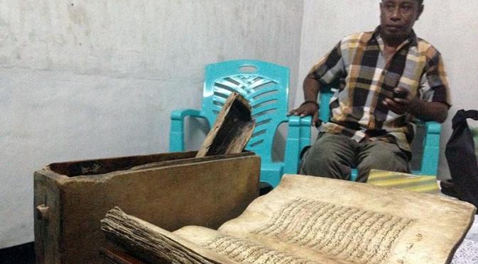 Al Quran tertua di Pulau Alor. foto: Good News From Indonesia