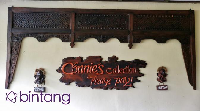 Rumah yang ditinggali Connie juga menjadi galeri pribadinya. (Adrian Putra/Bintang.com)