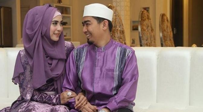 Ustaz Solmed Akui Istrinya Sempat Tak Peduli Pada Orangtuanya Showbiz Liputan6 Com