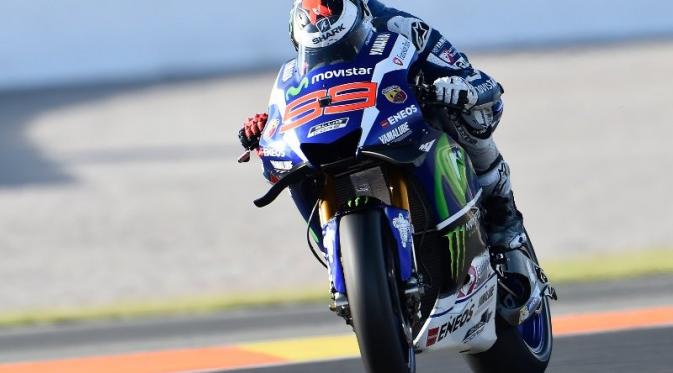 Jorge Lorenzo menjadi juara MotoGP Valencia 2016 di Sirkuit Ricardo Tormo, Minggu (13/11/2016). (Twitter/Crash)