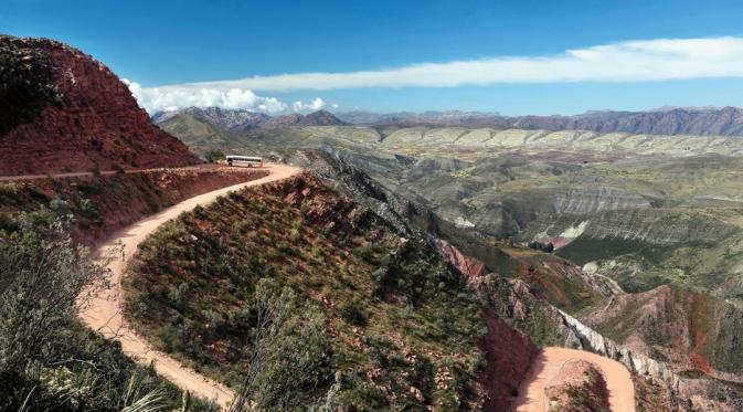 Jalur Sucre-Chataquila, Bolivia. (Tom Parker)