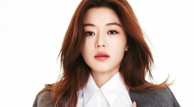 Jun Ji-hyun adalah seorang aktris kelahiran Korea