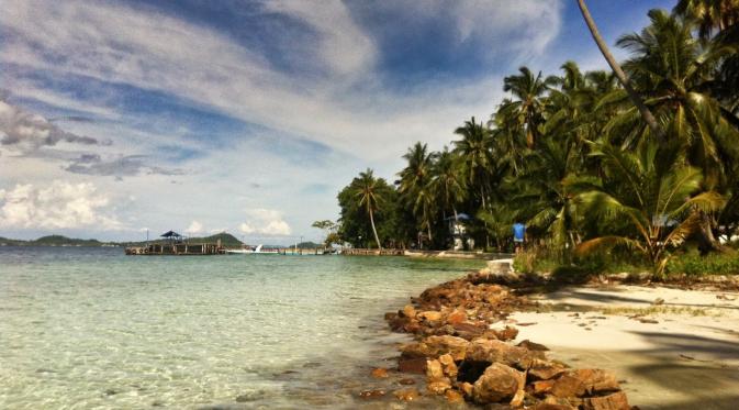 Pulau Balak, Lampung. (indahmuria/Pinterest)