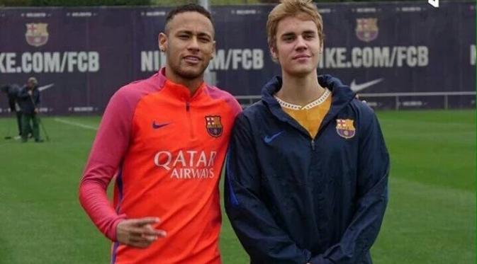 Justin Bieber foto bareng Neymar. (istimewa)