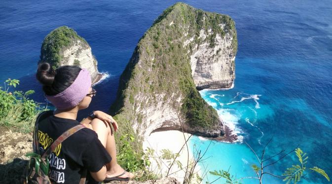 Pantai Kelingking, Nusa Penida, Bali. (maemelalikenusapenida.com)