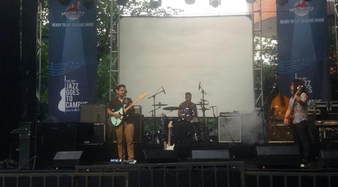 Jakarta Blues Factory di ajang Jazz Goes To Campus ke-39
