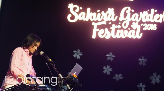 Vicky Sianipar Sakura Garden Festival 2016 (Syaiful Bahri/Bintang.com)