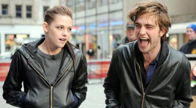 Kristen Stewart dan Robert Pattinson. Sumber : elle.com.
