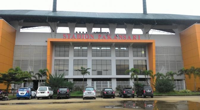 Stadion Pakansari jadi tempat diselenggarakannya semifinal Piala AFF Indonesia vs Vietnam (Liputan6.com/ Achmad Sudarno)