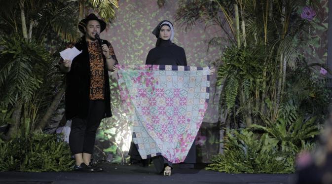 Nuansa Bunga dalam Koleksi Busana Muslim Terbaru