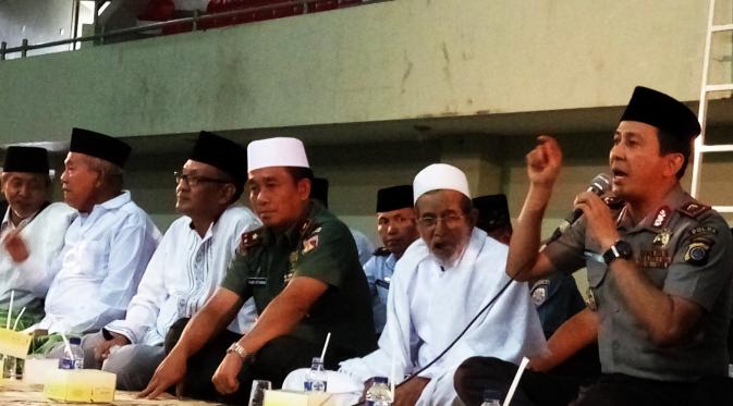 Kapolda DIY Brigjen Pol Ahmad Dofiri menghadiri tablig akbar di GOR UNY, Yogyakarta. (Liputan6.com/Switzy Sabandar)