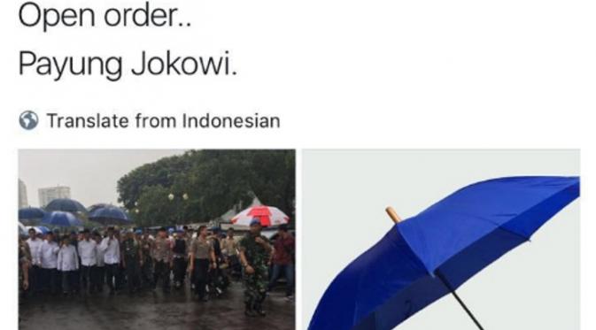 Payung biru yang dipakai Presiden Jokowi di aksi damai 2 Desember mendadak menjadi terkenal. 