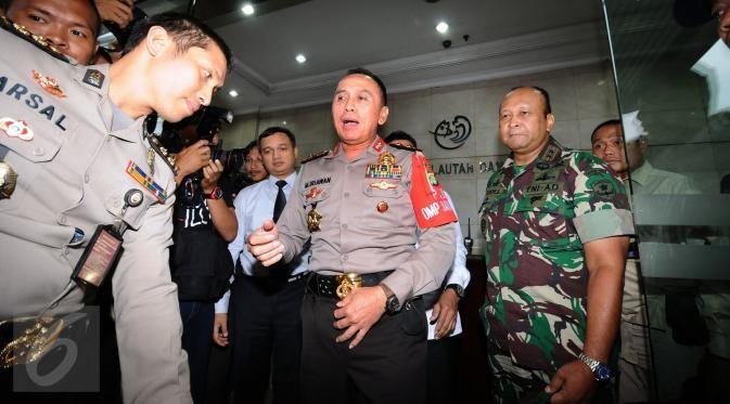 Heboh Jaket Bomber Jokowi Hingga Jenderal Iwan Bule. (Liputan6.com/Helmi Fithriansyah)