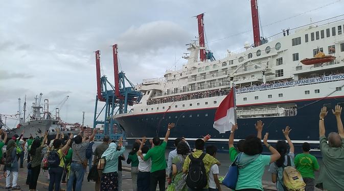 Kapal Nippon Maru yang membawa peserta SSEAYP 2016, akhirnya kembali ke Jepang 