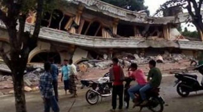 Dokumentasi Kondisi Gempa Aceh