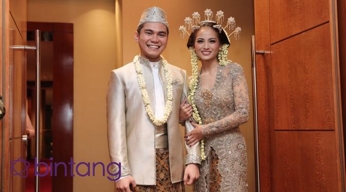 Acha Septriasa dan Vicky Kharisma menikah. (Galih W. Satria/Bintang.com)