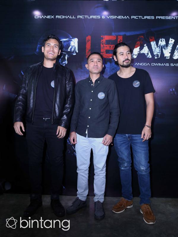 Arifin Putra, Lukman Sardi dan Chicco Jerikho di preskon film Lelawa. (Nurwahyunan/Bintang.com)