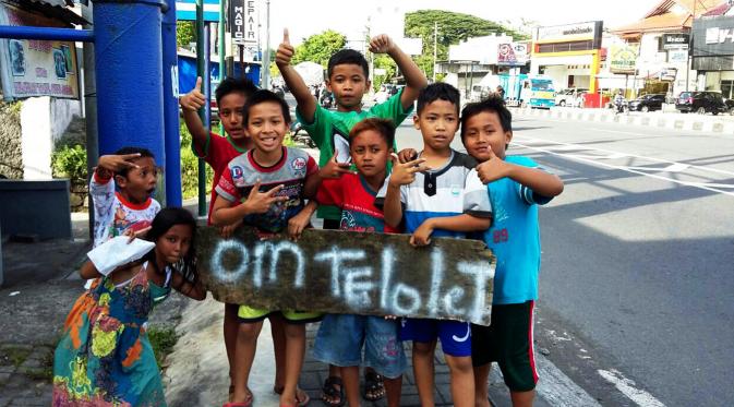 Sebagian besar bocah dan remaja di Indonesia, sedang getol dengan fenomena 