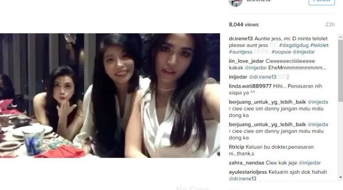 Jessica Iskandar dan kerabat-kerabatnya. (Instagram - @dr.irene13)