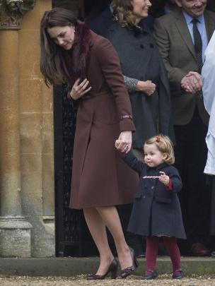 Kate Middleton dan Princess Charlotte. (Foto: popsugar.com)