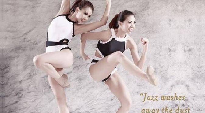 Founder Indonesia Dance Theatre Sisilia Oei dan Claudia Warni (Foto: Instagram.com/sisilia oei)