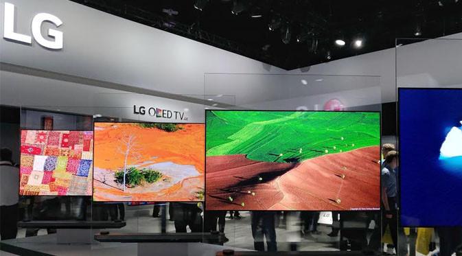 TV OLED beresolusi 4K dan 8K jadi andalan LG di Consumer Electronics Show (CES) 2017. (Liputan6.com/Corry Anestia) 