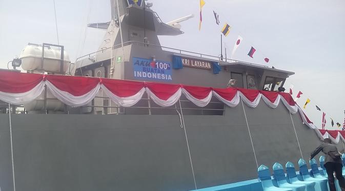 Ketiga kapal perang buatan dalam negeri itu masing-masing menghabiskan dana Rp 65 miliar dalam proses produksinya. (Liputan6.com/Ajang Nurdin)