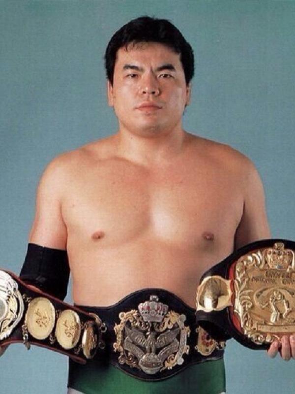 Mitsuharu Misawa meninggal dunia di depan penggemarnya. (Foto: Narvii.com)