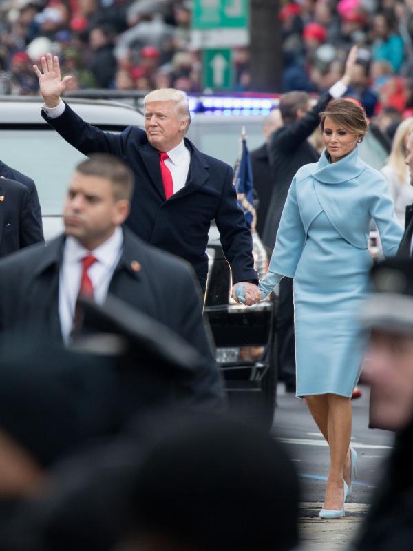 Melania Trump bersama Donald Trump (AFP/Bintang.com)