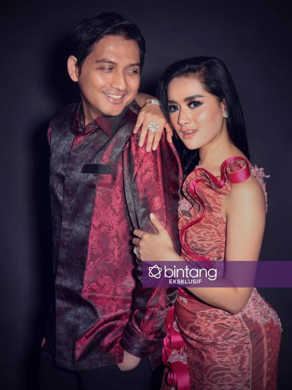 Sebelumnya, Lucky Hakim dan Tiara Dewi berencana menikah di Raja Ampat. (Fotografer: Febio Hernanto, Stylist: Indah Wulansari, D.I: Nurman Abdul Hakim/Bintang.com)