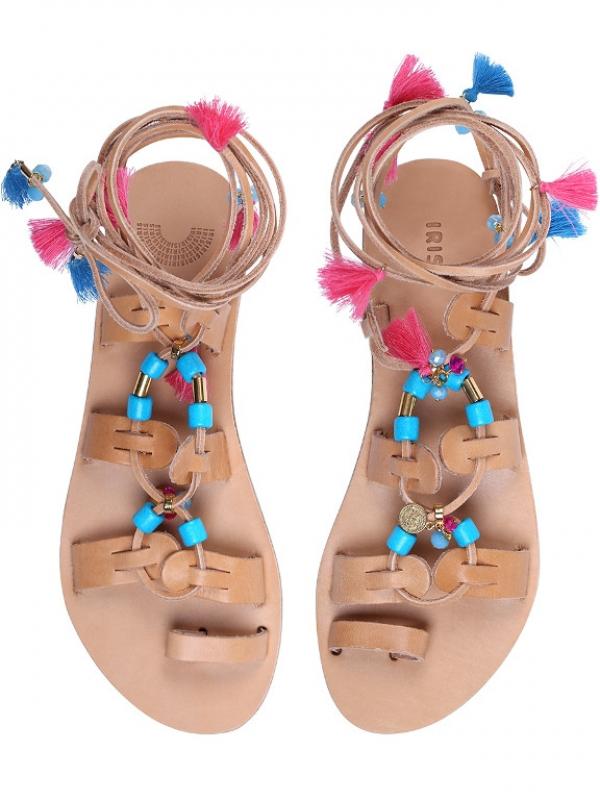 Macam model sandal gladiator. (via: irisandals)