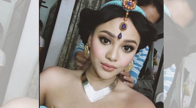 Cantiknya Aurel Hermansyah berdandan ala putri Jasmine (Foto: Instagram)