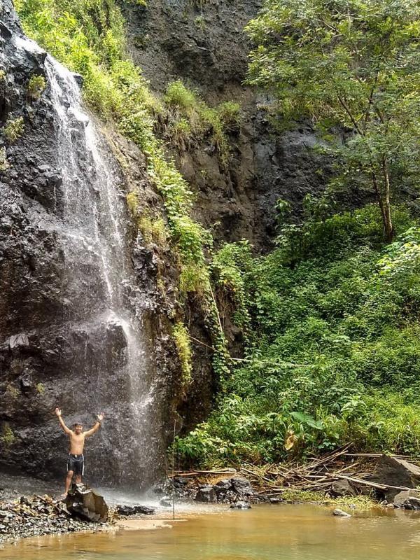 Curug Sudimoro, Kebumen, Jawa Tengah. (rakhmathdyt/Instagram)