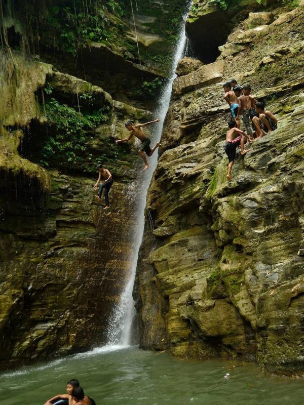 Curug Wringin, Kebumen, Jawa Tengah. (baihaqi.krw/Instagram)