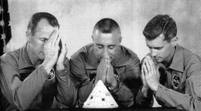 Tiga astronot tewas saat roket Apollo 1 meledak dalam simulasi peluncuran pada 27 Januari 1967 (Wikipedia/NASA)
