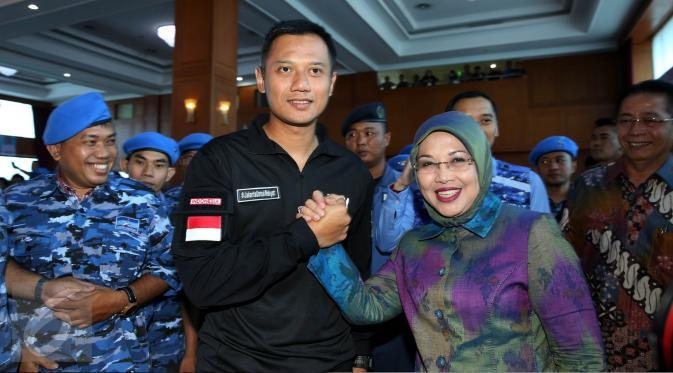 Cagub-cawagub DKI nomor urut satu, Agus Harimurti Yudhoyono-Sylviana Murni kembali mendapat dukungan warga DKI Jakarta.