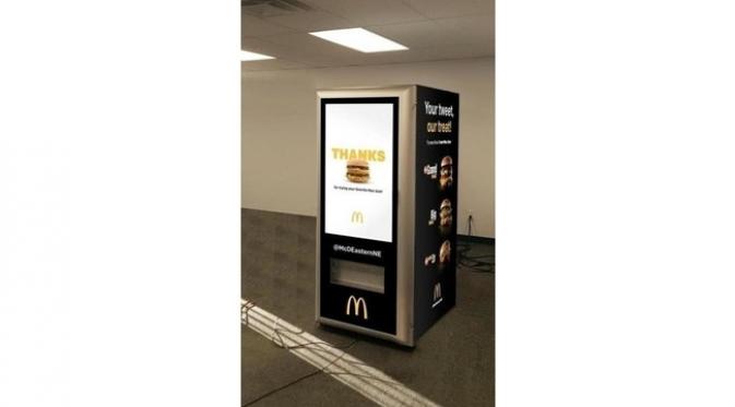 McDonald's menghadirkan pengalaman baru bagi Anda untuk menikmati Big Mac lewat Mesin ATM