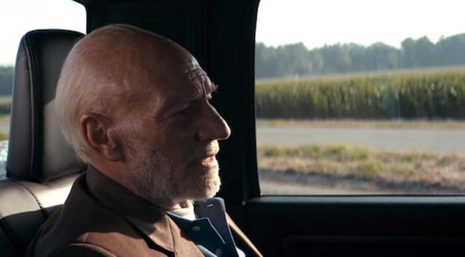 Sutradara Logan, James Mangold, ungkap alsan Professor X tak lagi botak di film Logan. (Via: CinemaBlend)