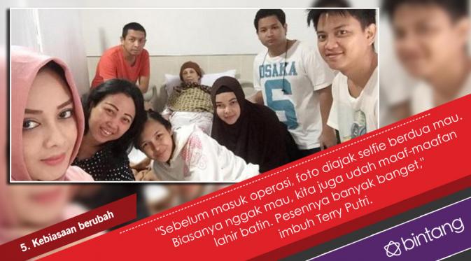 5 Fakta Seputar Meninggalnya Ibunda Terry Putri. (Foto: Instagram/@terryputri, Desain: Nurman Abdul Hakim/Bintang.com)