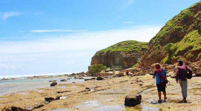 Pantai Batu Payung, Lombok, Nusa Tenggara Barat. (jalu.setiabudi/Instagram)