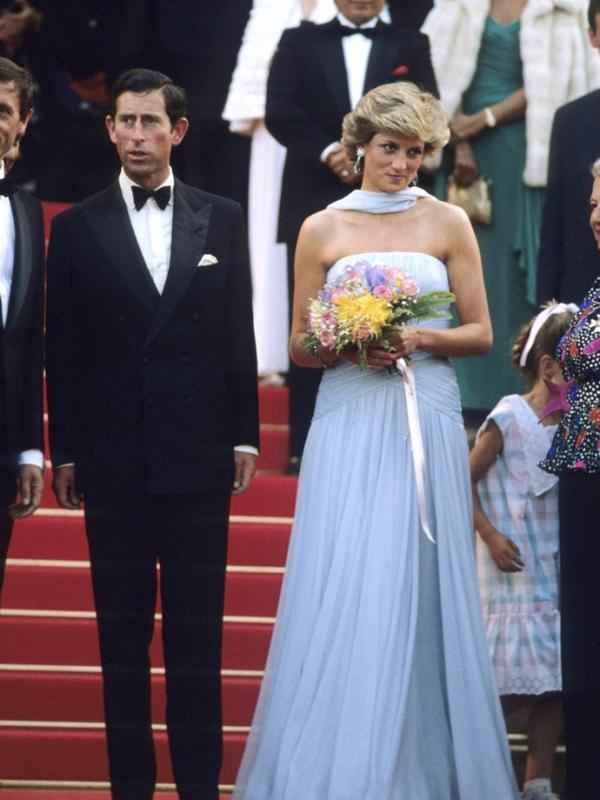 Putri Diana merayakan Valentine bersama Pangeran Charles pada 14 Februari 1987