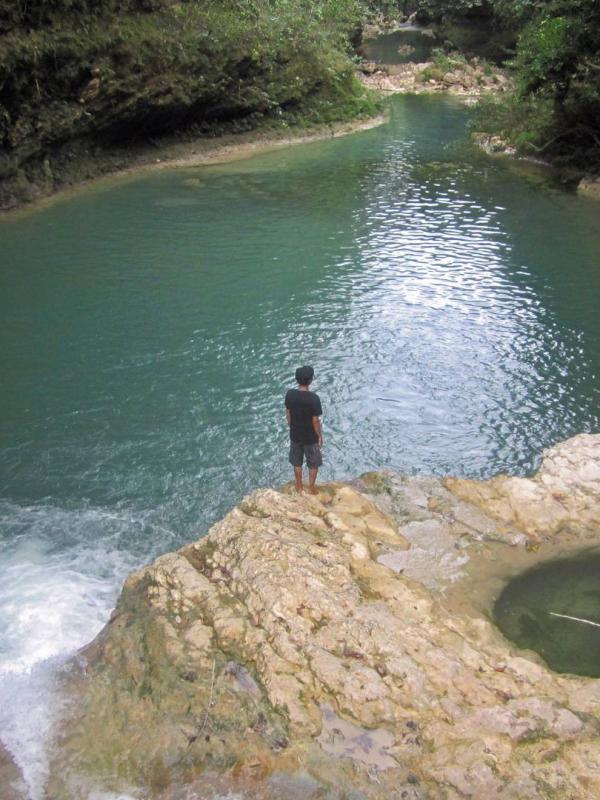 Curug Badrun, Blitar, Jawa Timur. (deaatmaji/Instagram)