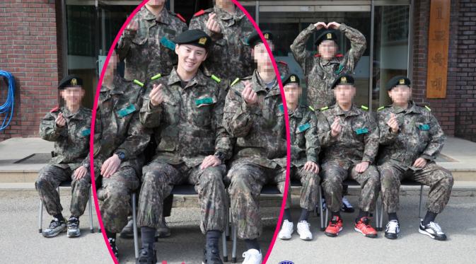 Junsu JYJ menjalani wajib militer sejak 9 Februari 2017. (Foto: Koreaboo)
