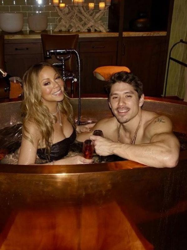 Mariah Carey merayakan ulang tahunnya yang ke-47 dengan pacar barunya, Bryan Tanaka. (Instagram/mariahcarey)