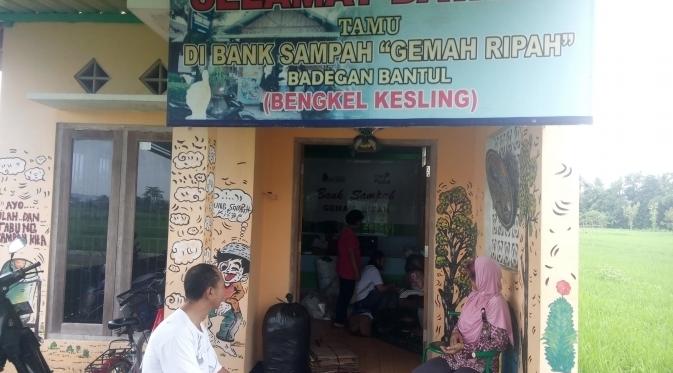 Bank Sampah Gemah Ripah asal Bantul, Yogyakarta, kini beranggotakan 1.200 orang dari hampir seluruh Indonesia. (Liputan6.com/Yanuar H)